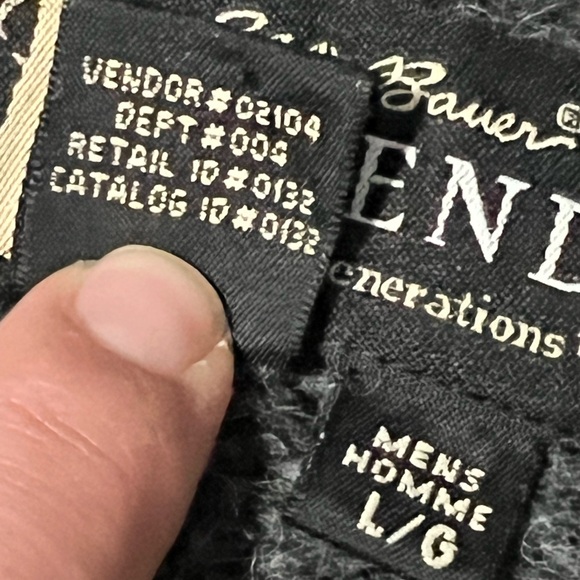 Eddie Bauer Sweater - Picture 8 of 8